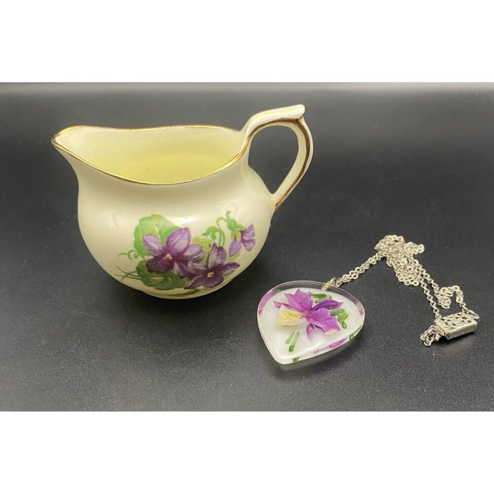 Vintage Violet Flower Lot China Creamer God is Love Pressed Necklace Cottagecore - Picture 1 of 15